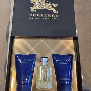 Burberry Weekend Set with Blue and Gold Accents